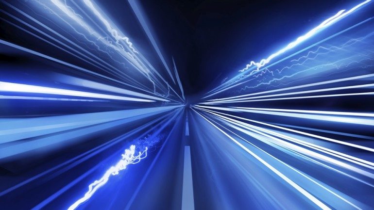 Super Fast Light Beams