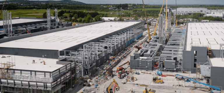 Microsoft zainwestuje w Polsce miliard dolarów