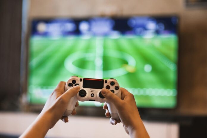 game-controller-gadget-electronic-device-technology-input-device-joystick-1548565-pxhere.com