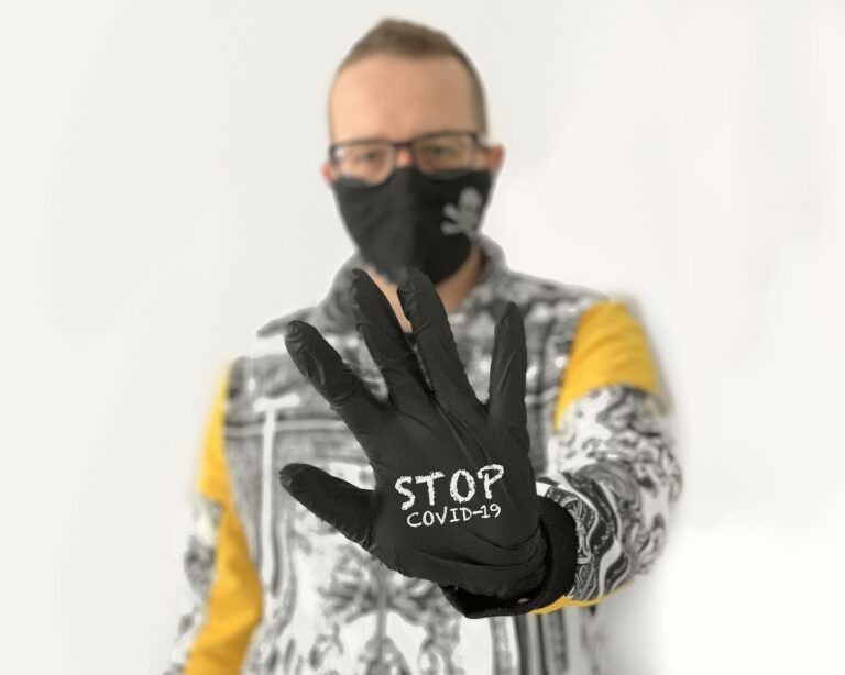 Test na koronawirusa. Wystarczy zakasłać do smartfona