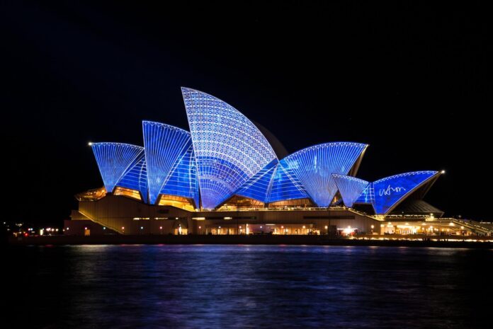 structure-night-house-reflection-sydney-opera-1337133-pxhere.com