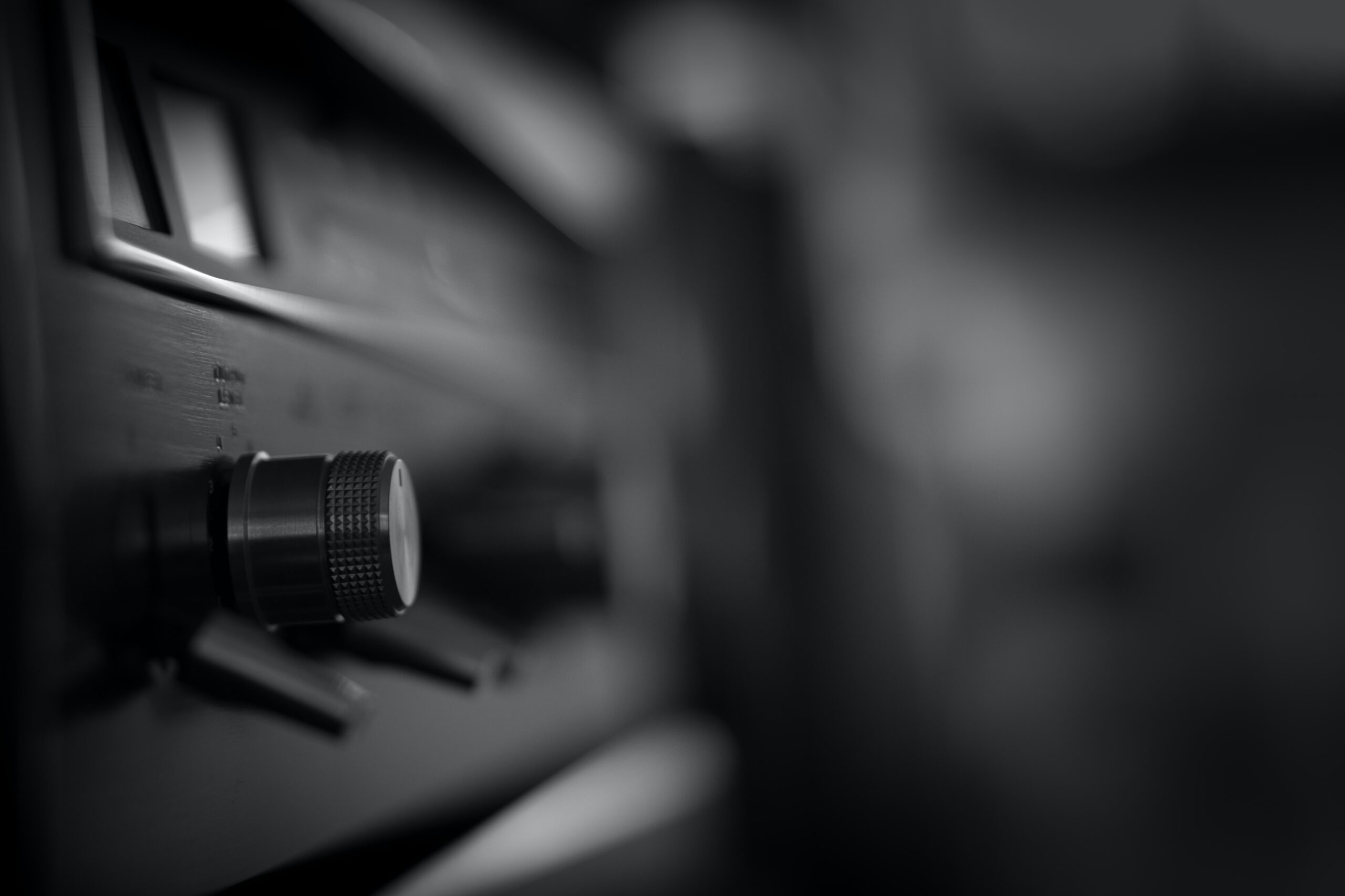 leo-wieling-75UqJ3X4VwA-unsplash Leo Wieling unsplash