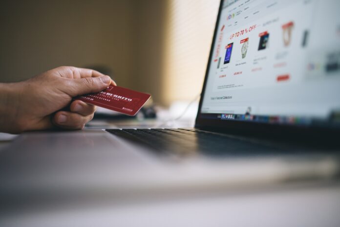 pexels-negative-space-34577 e-commerce, online