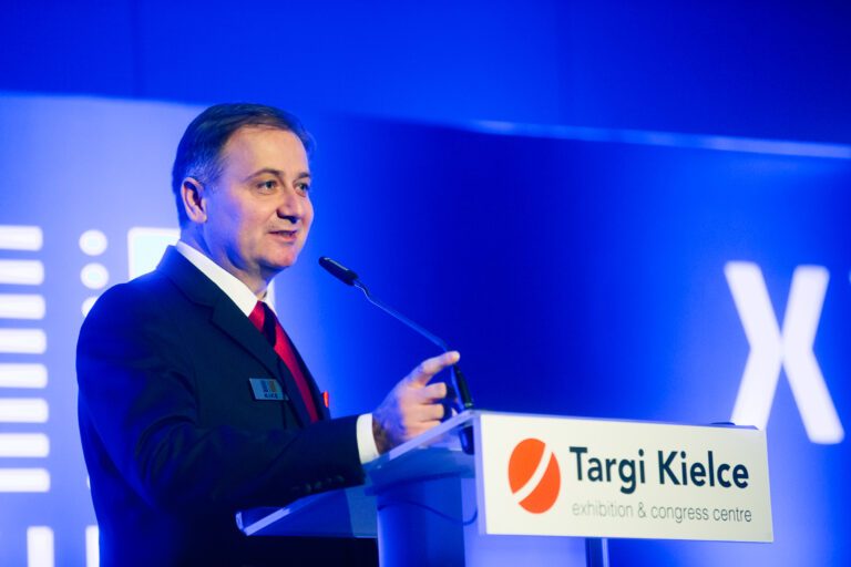 Karol Skupień: „Operatorzy hurtowi zrewolucjonizują rynek telekomunikacyjny”