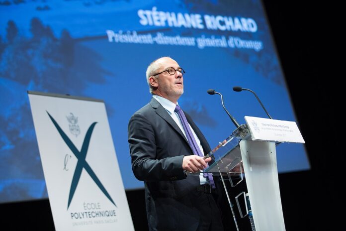 1200px-Stéphane_Richard_(37534283800)