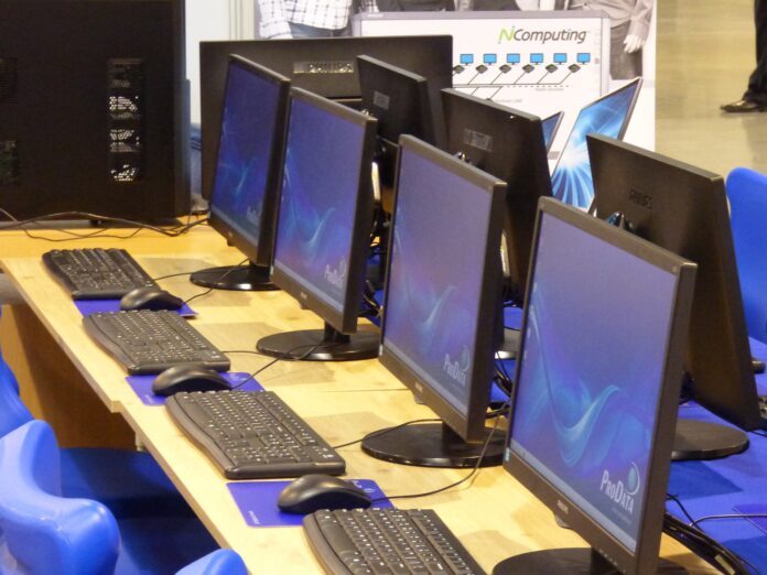 computers-332238_1920