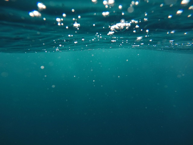 bubbles-1836457_640