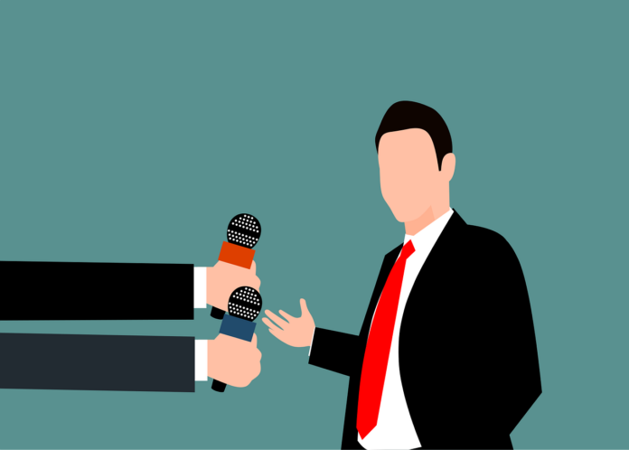 interview-7009643_1280