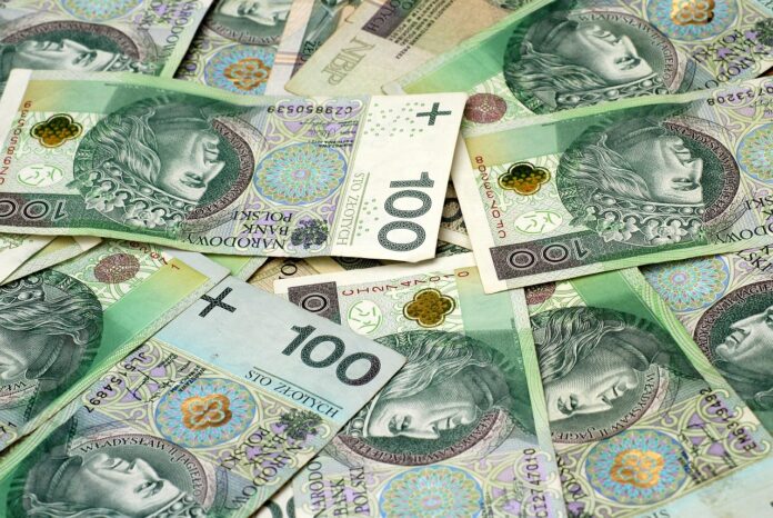 bank-note-4122078_1280