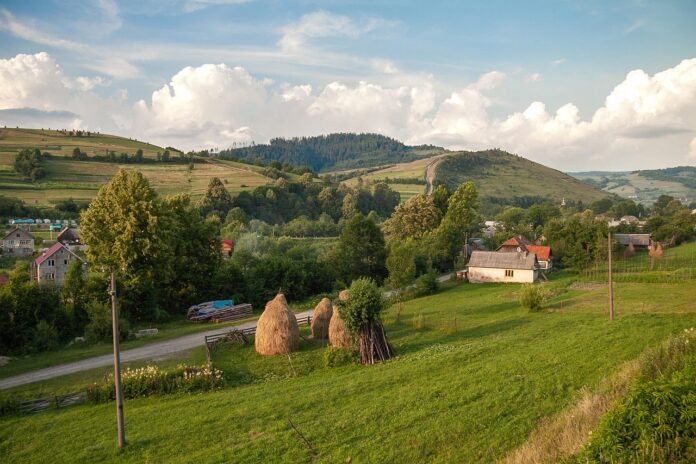 carpathians-7228042_1280