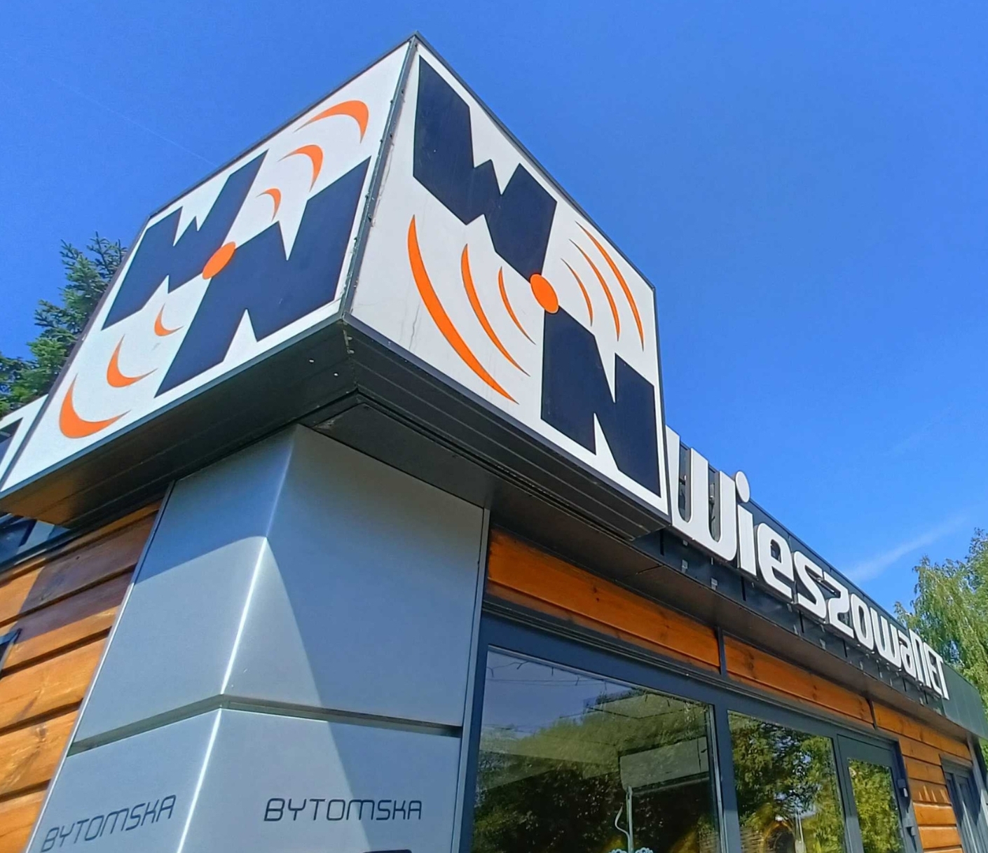 W mniejszych miejscowościach lepiej rozmawia się z samorządem – rozmowa z właścicielami firmy WieszowaNET