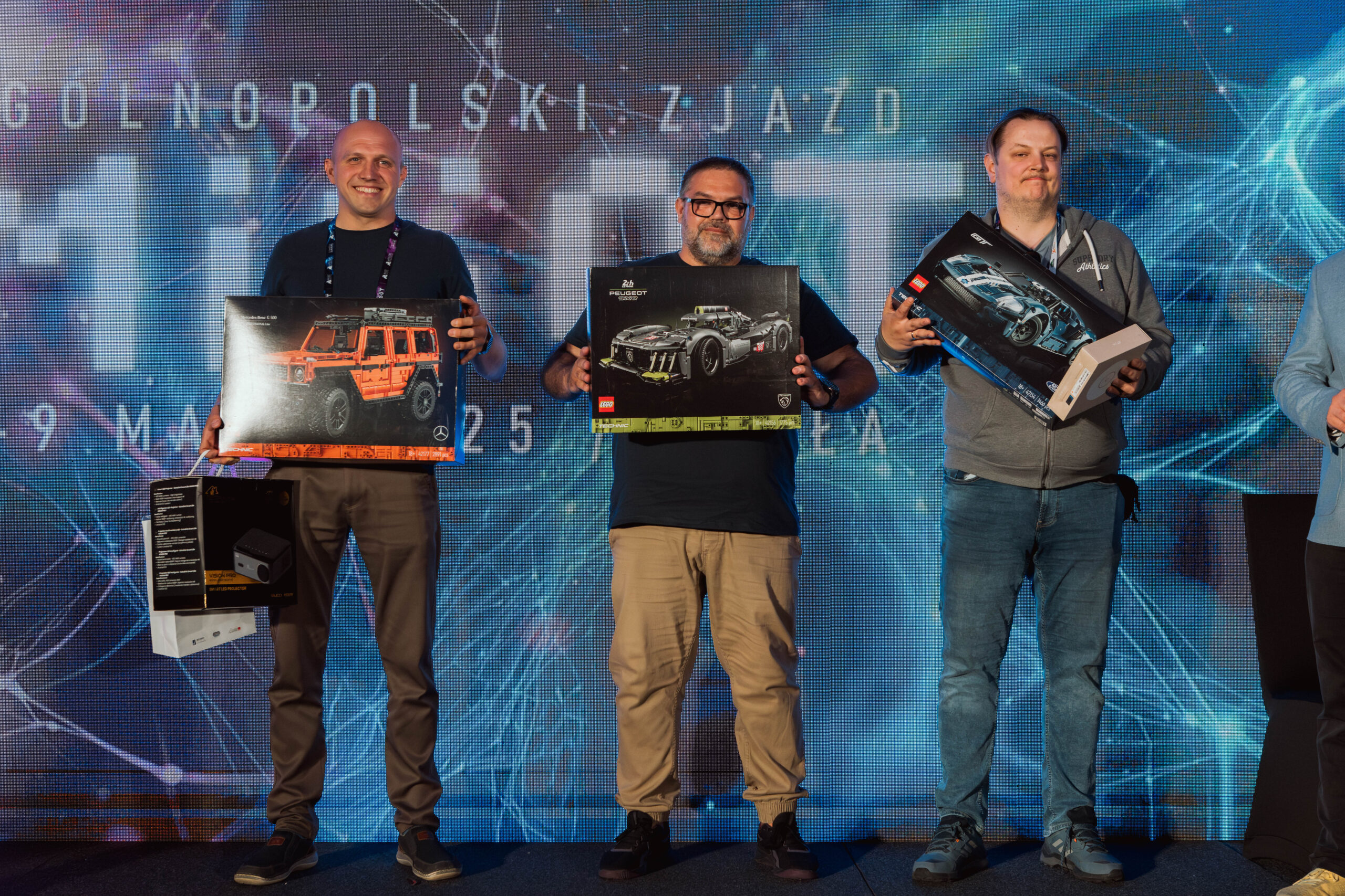 Dominik Rosiak z DER.NET-u wie najlepiej, iż Zjazdy MiŚOT to nie tylko ogrom merytoryki, ale także konkursy i nagrody