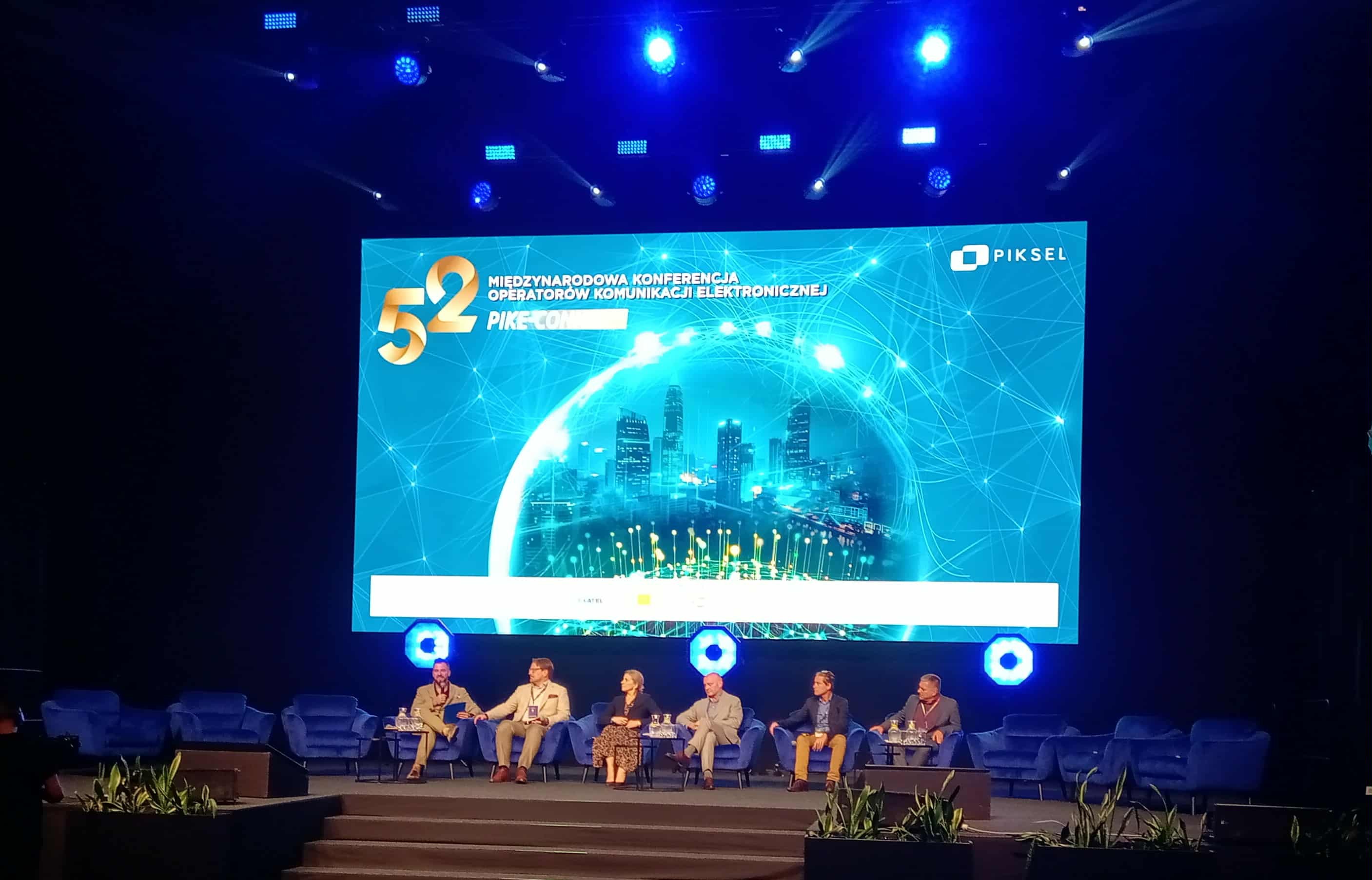 Ustawy, megaustawy, regulacje, deregulacje… Na Konferencji PIKE nie zabrakło trudnych pytań i skomplikowanych odpowiedzi