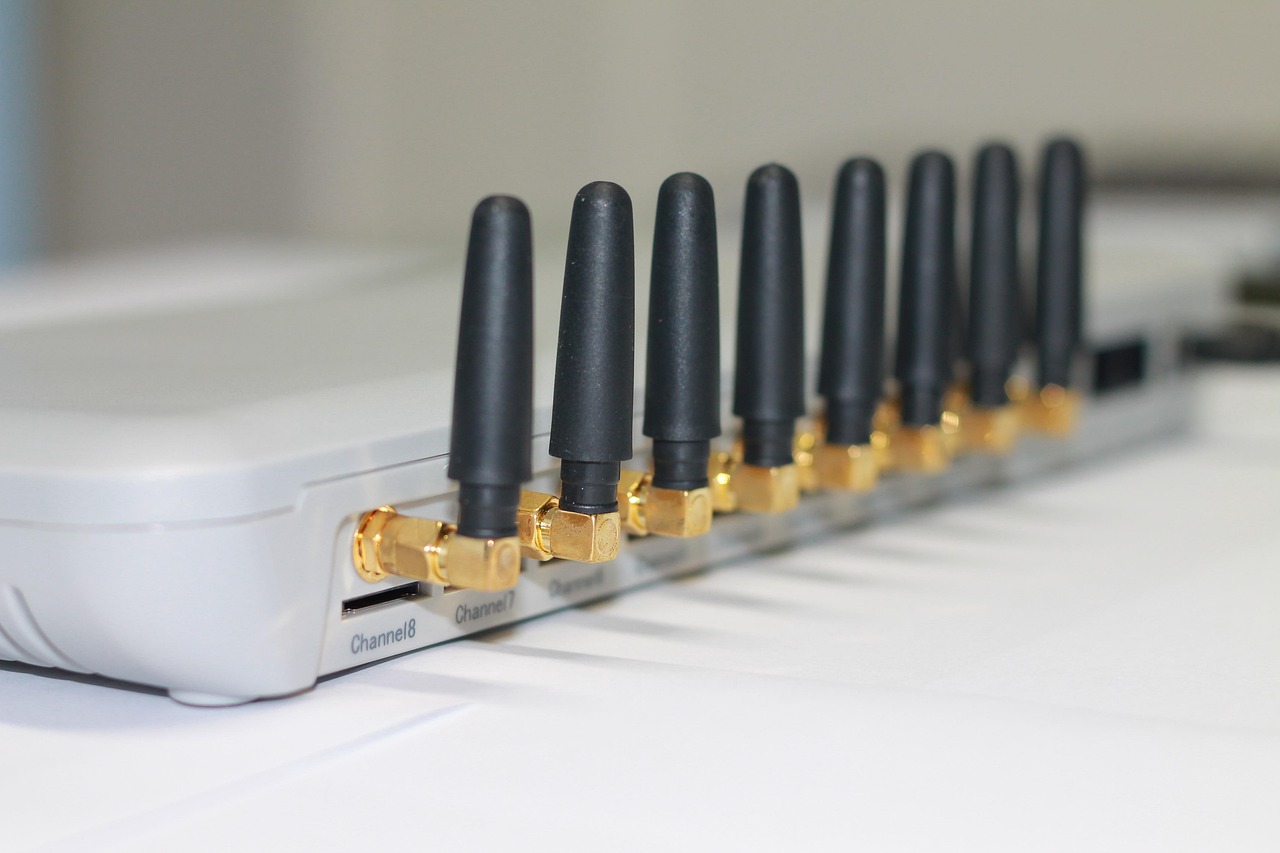 Prywatność, bezpieczeństwo i zaufanie – największe ryzyka dla sektora telekomunikacyjnego do 2026 roku