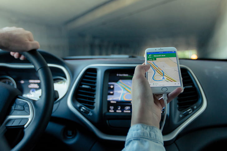 Zakłócenia GPS nad Polską. Problem dotyka także usług i transportu