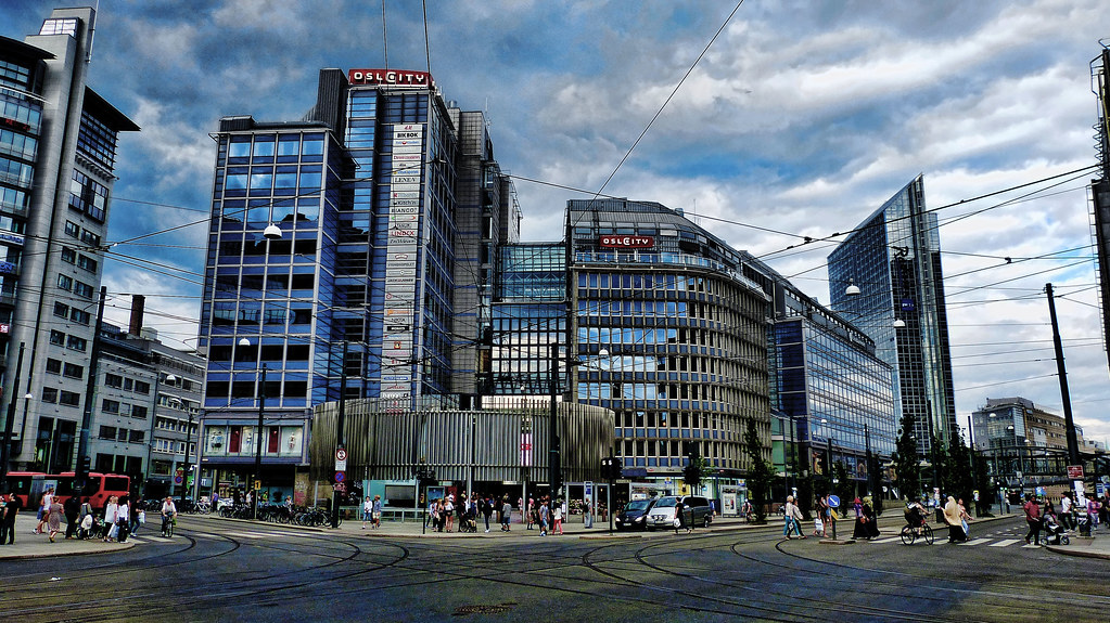 Awaria sieci Telenor w Norwegii. Nie działały telefony alarmowe, wstrzymano ruch pociągów
